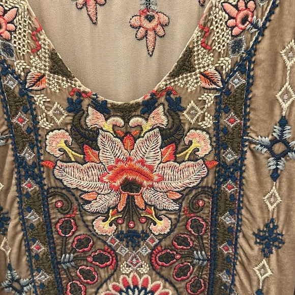 Johnny Was tan Embroidered Velvet Tunic Top Small Boho Fairy Grunge Corpcore - Picture 2 of 5